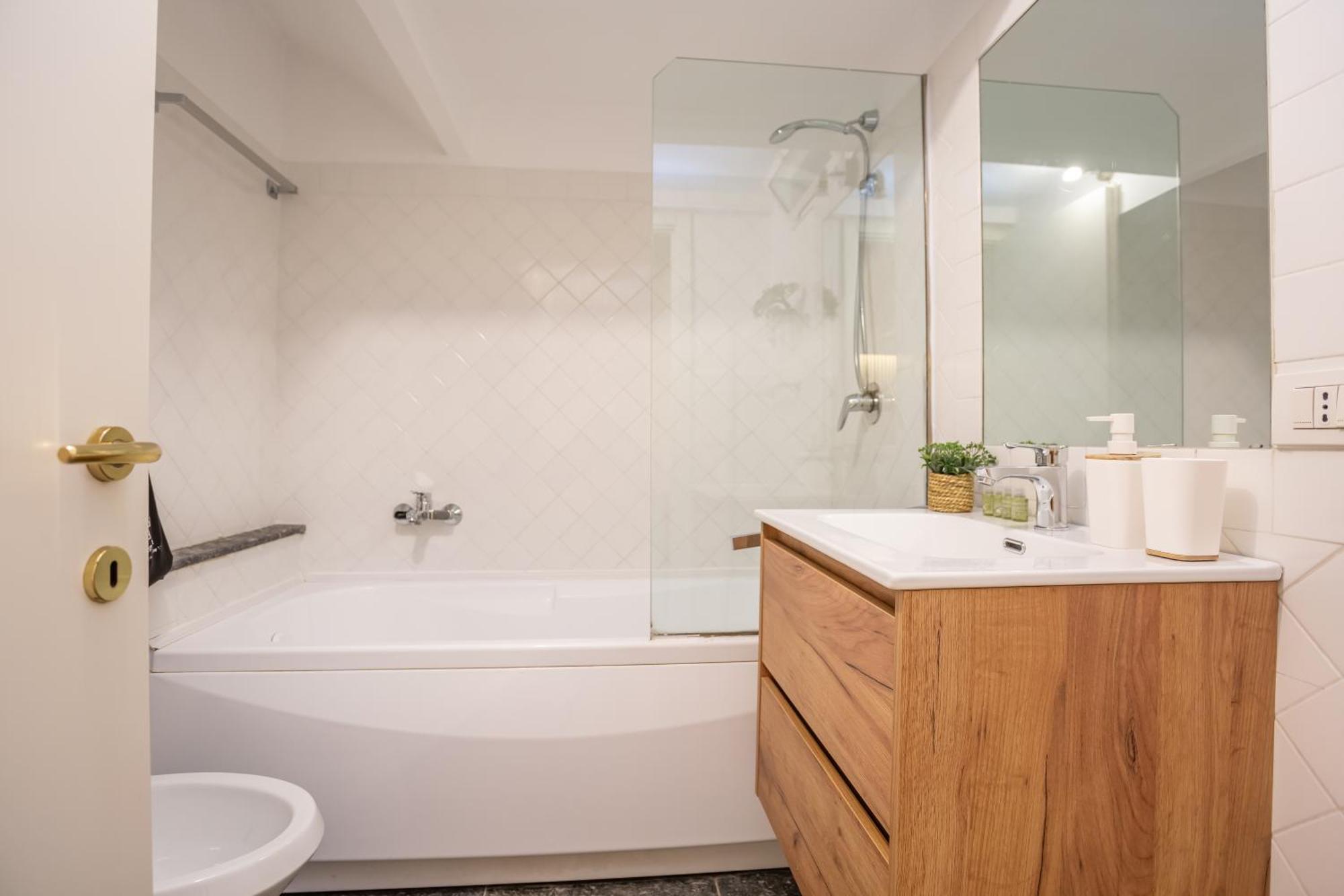 Daplace - Iris Apartment Rom Eksteriør billede