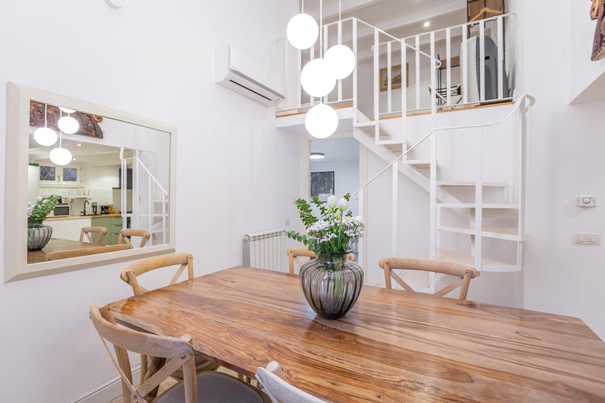Daplace - Iris Apartment Rom Eksteriør billede